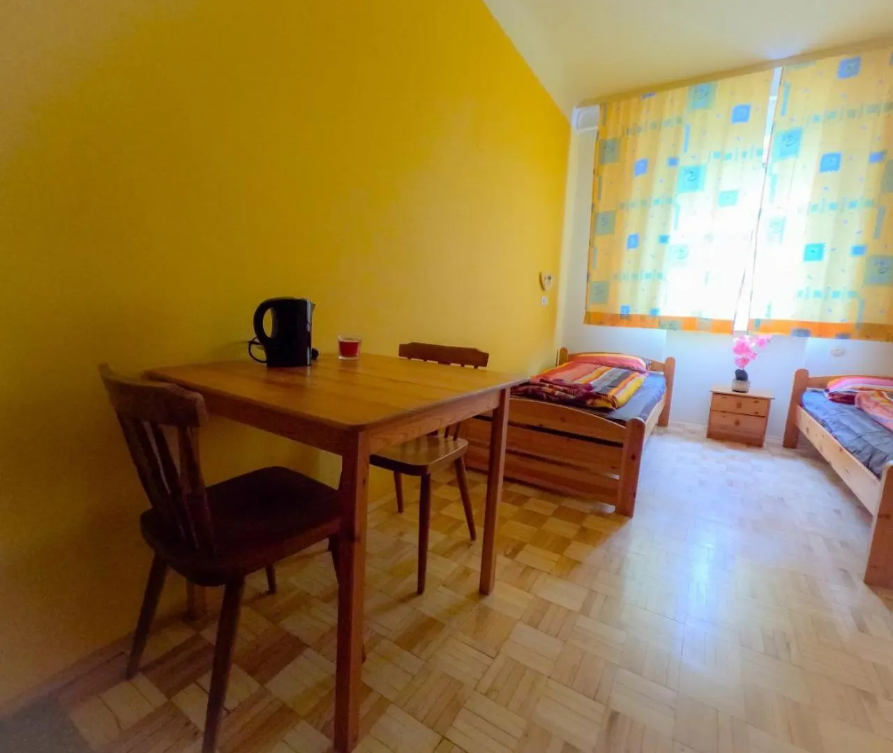 Double Room In Hutteldorfer Strasse Area Vienna